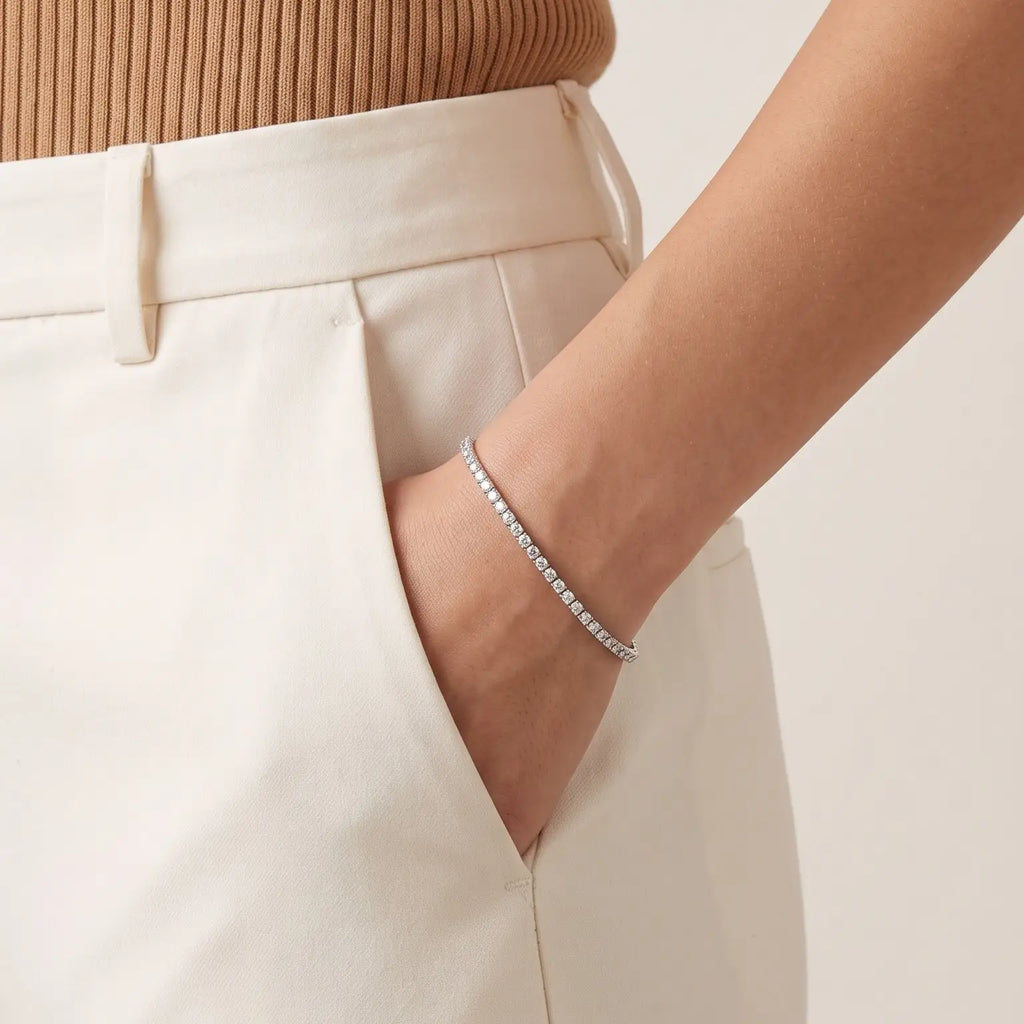 Tennis bracelet