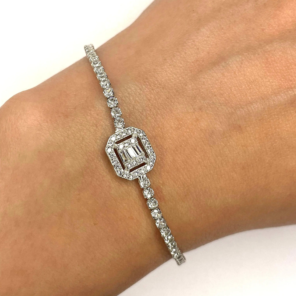 The Nexus Pavé tennis bracelet
