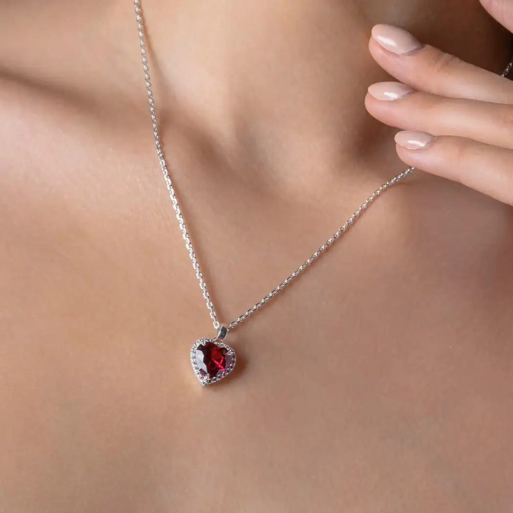 Red Heart Necklace ( Pandora )