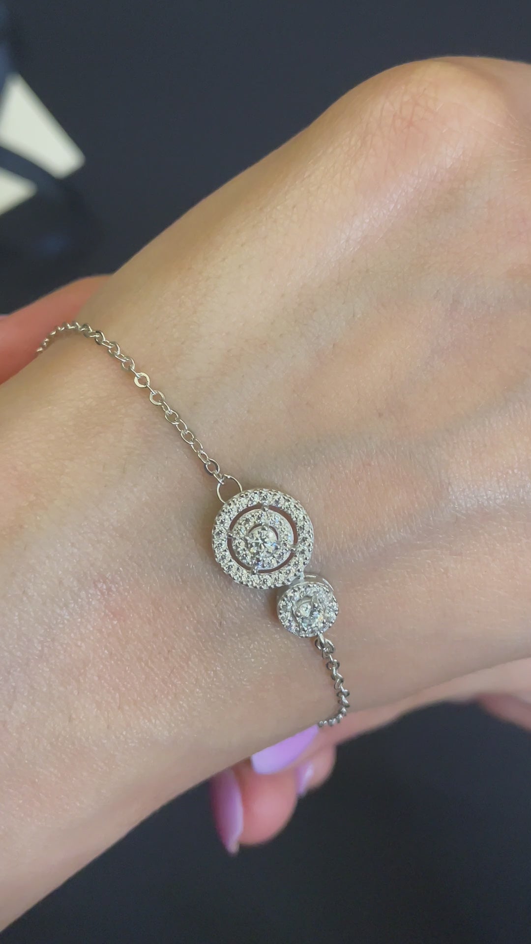 The Victoria Cluster bracelet